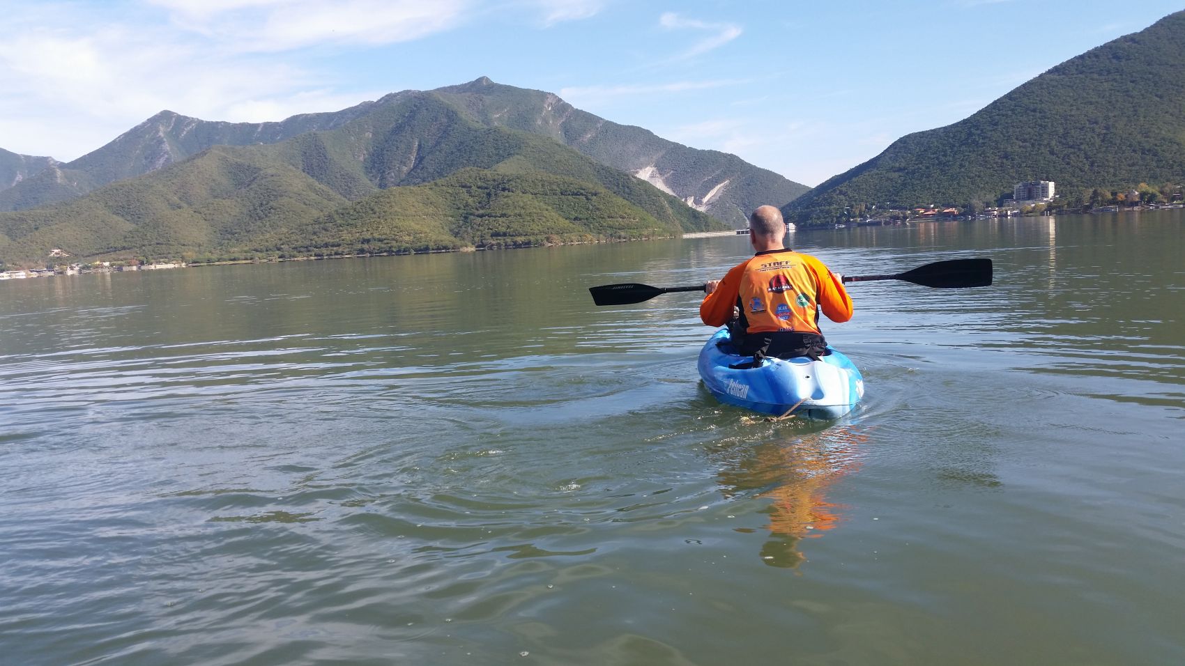 Kayak en la Presa