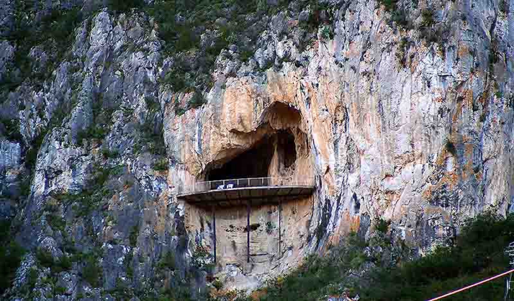 Aventur a Grutas de Garcia