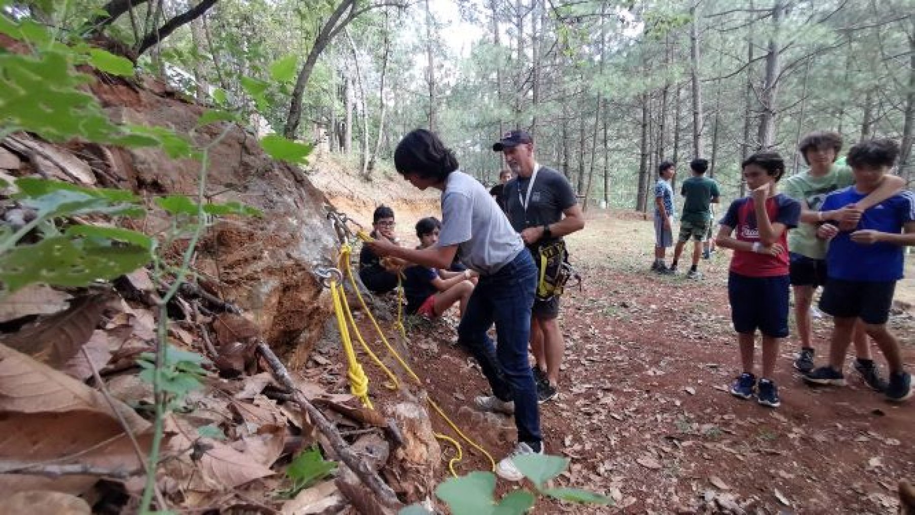 Campamento Taller de Montañismo y Supervivencia