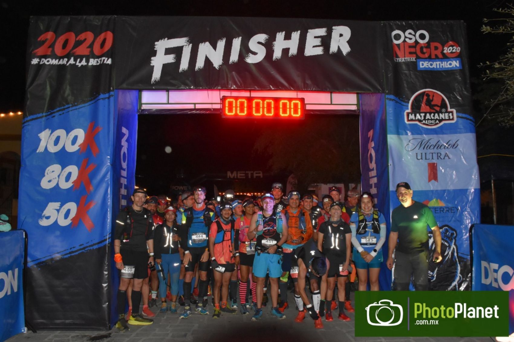 NIght run Astro Trail 21K